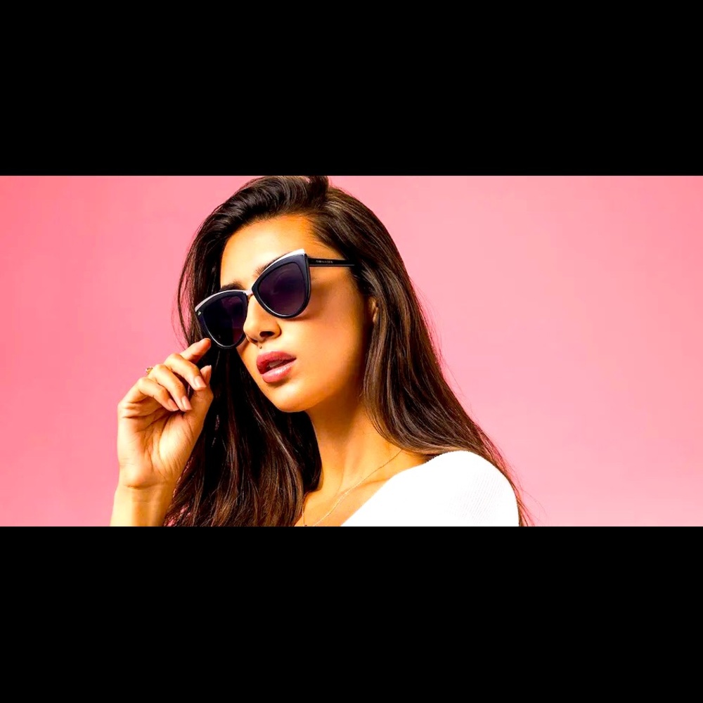 The Juliet Sunglasses